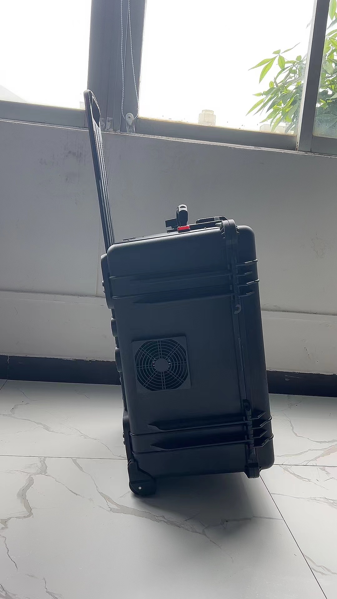 湟中手拉箱型移动通信干扰器